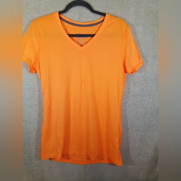 Nike Dri-Fit Neon Orange Tee Shirt! Size Large - Picture 2 of 5